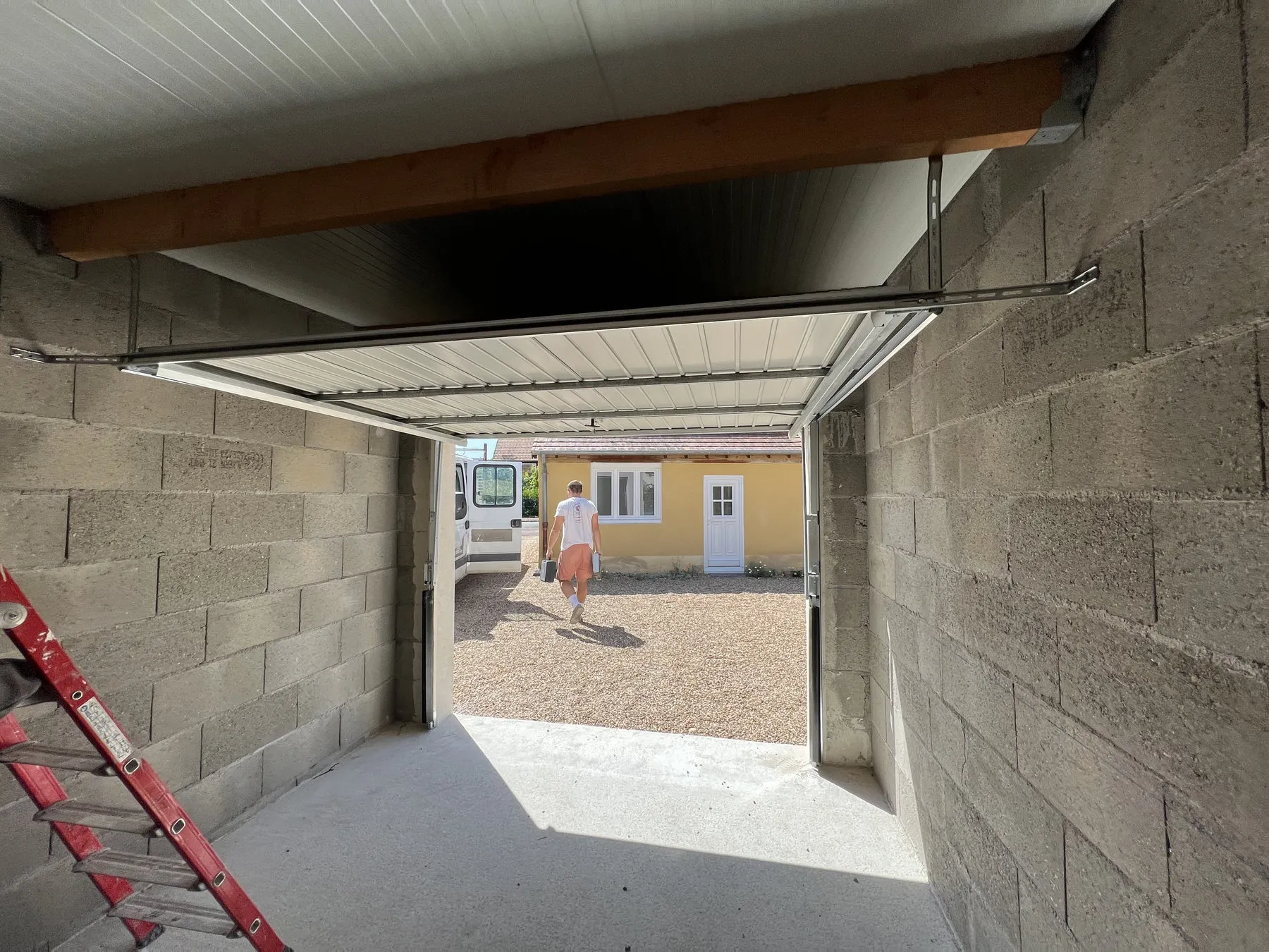 Intérieur du garage terminé à Sermoise-sur-Loire