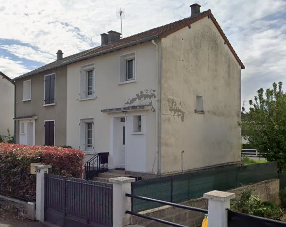 Avant : Maison de Fourchambault avant et après isolation par l’extérieur